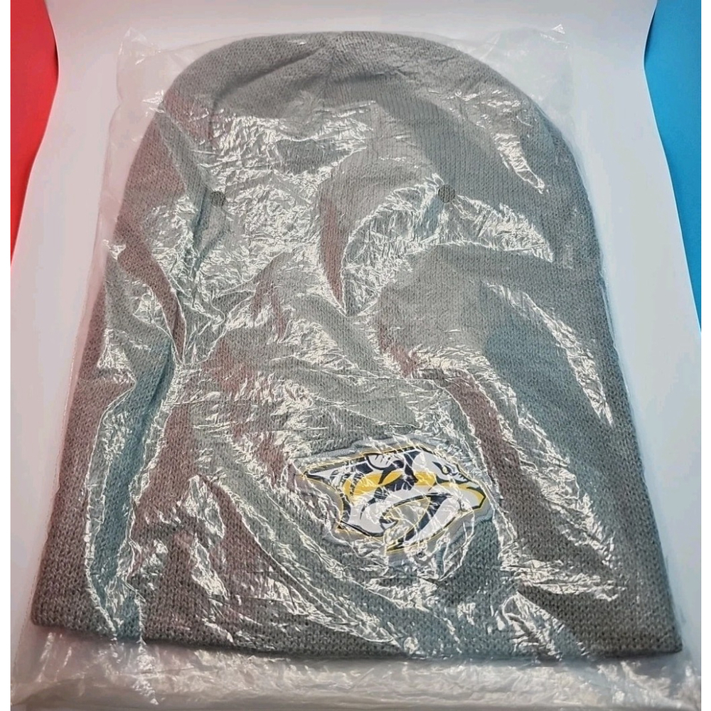 NHL Nashville Predators Coors Light Knit Winter Hat Toque New In Sealed Package